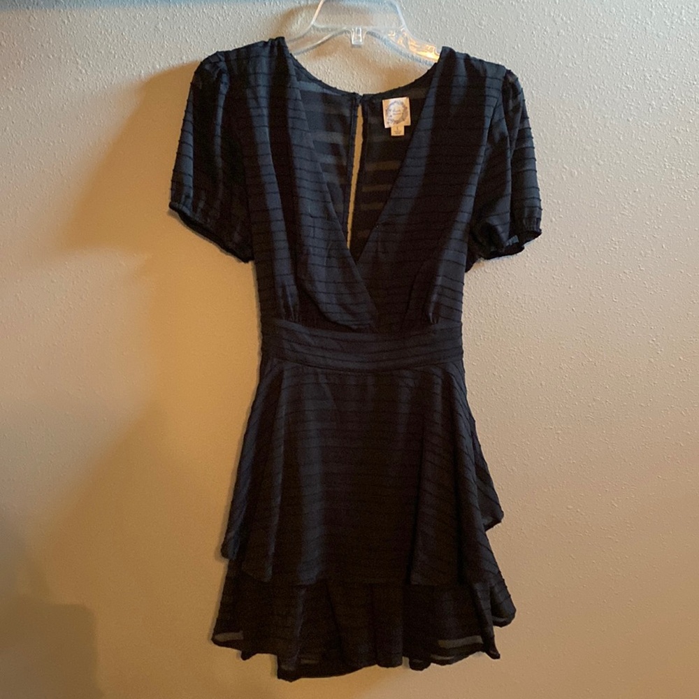 V-neck romper